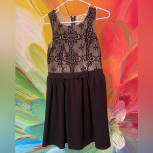 Elegant Black Lace Kids Dress